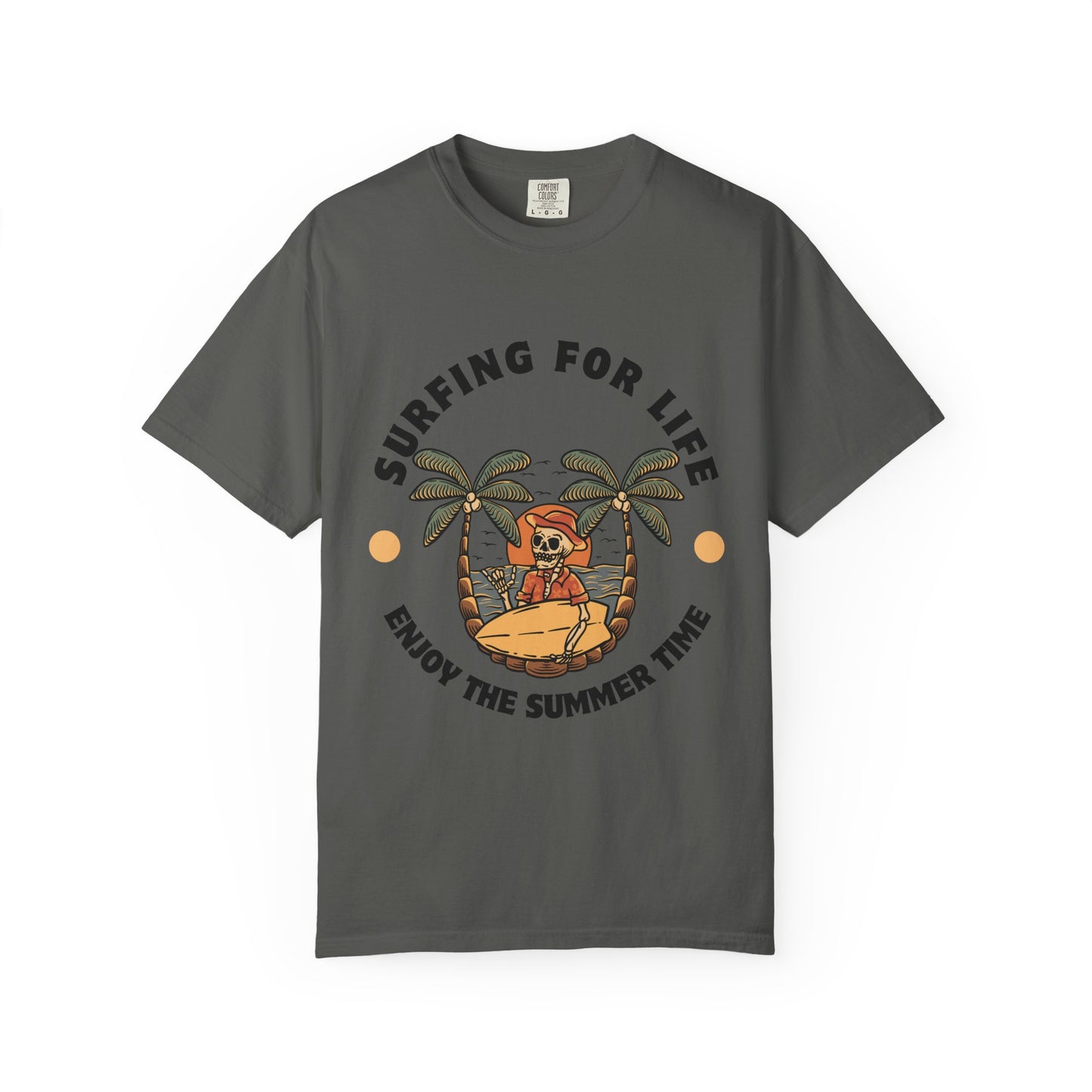 Summer Vibes Surfing Tee – Vintage Garment-Dyed Unisex T-Shirt for Beach Lovers"